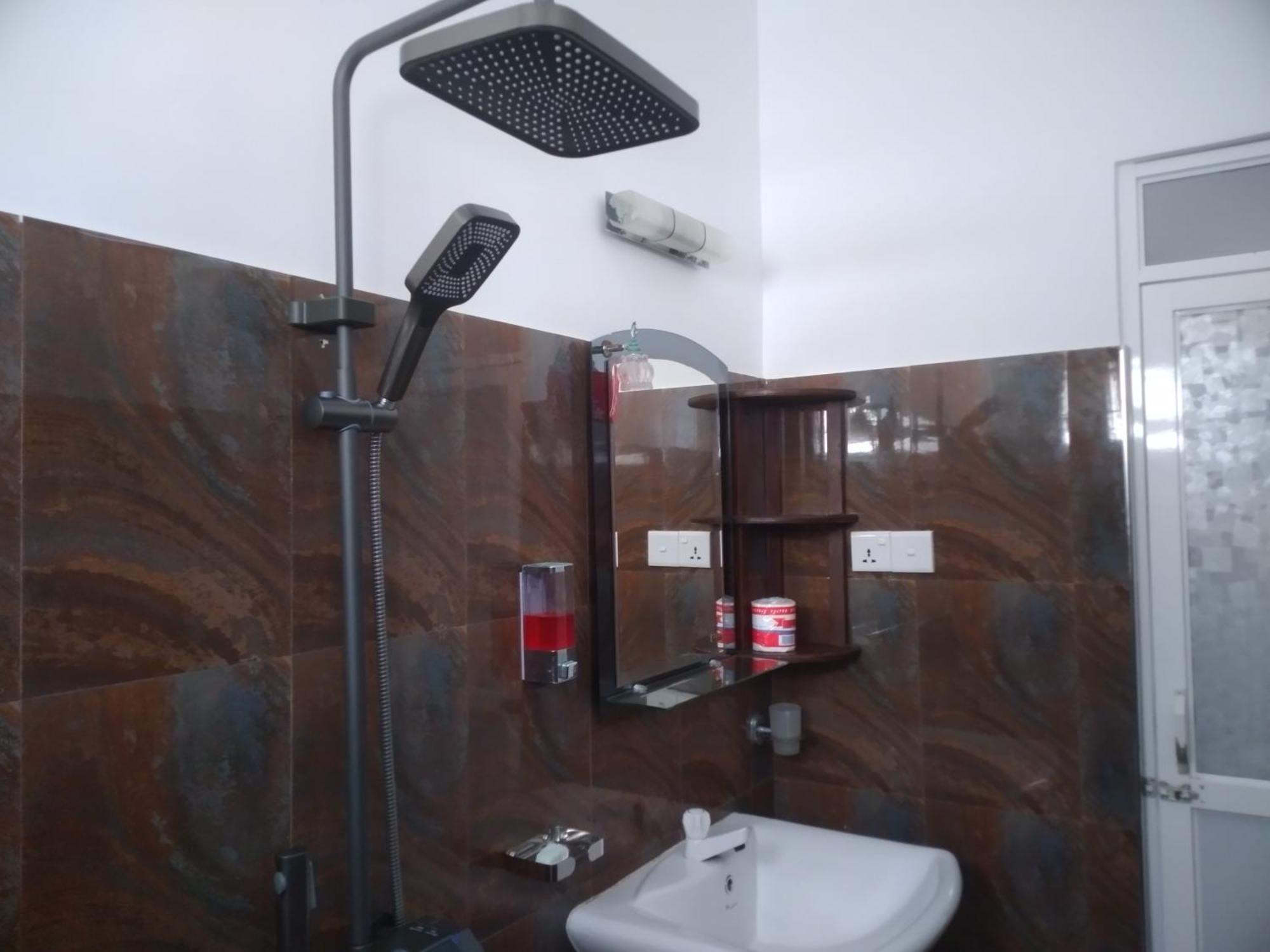 Copacabana Beach Hotel Hikkaduwa Room photo